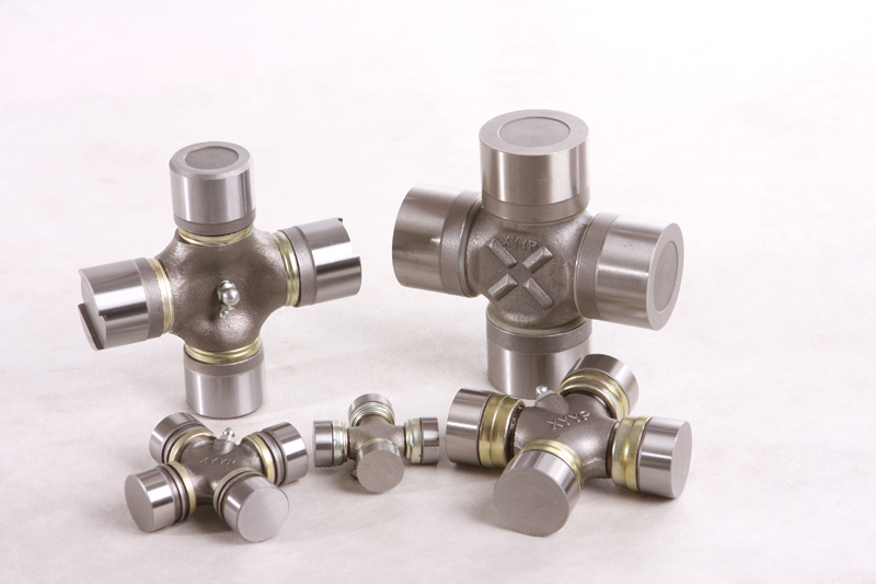 萬向(xiang)節十字軸-0092萬向節(jie)-φ57×152-鷹牌軸承