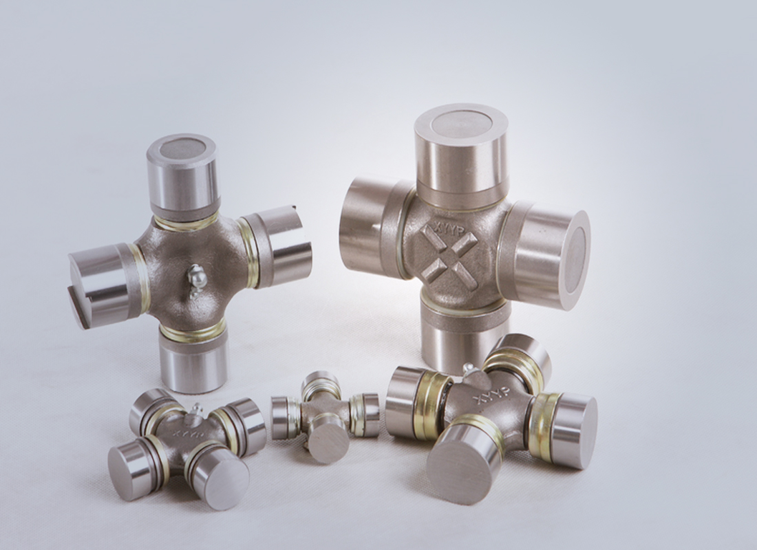 萬向節十字(zi)軸-0082萬向節-φ57×127-鷹牌軸(zhou)承