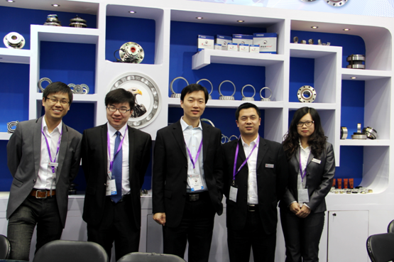 上海國際汽(qi)配展之行——見證(zheng)鷹牌人